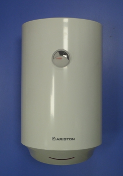 Ariston 30 v. Аристон 30 л водонагреватель. Ariston водонагреватель 30л электрический. Бойлер Ariston 30л. Водогрейка Аристон 30л.